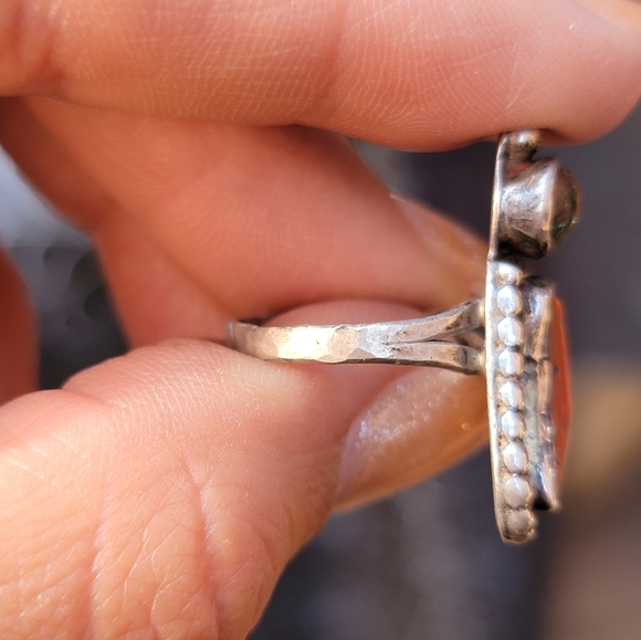 Very old Turquoise and coral Bug Ring - Picture 3 of 5